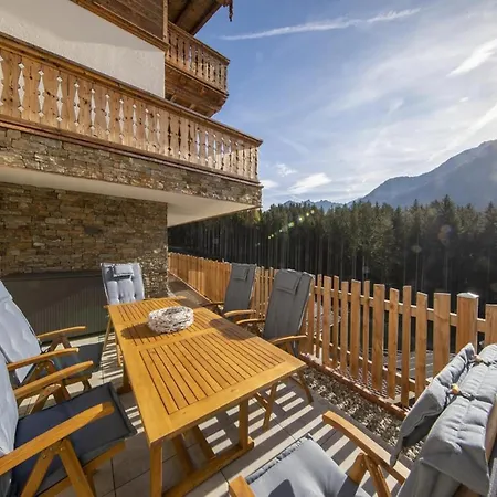 Chalet In Neukirchen Near Ski Lift * Neukirchen am Grossvenediger
