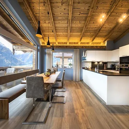 Chalet In Neukirchen Near Ski Lift Neukirchen am Grossvenediger
