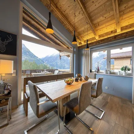 Chalet In Neukirchen Near Ski Lift Chalet Neukirchen am Grossvenediger