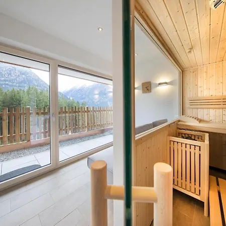 Chalet In Neukirchen Near Ski Lift * Neukirchen am Grossvenediger