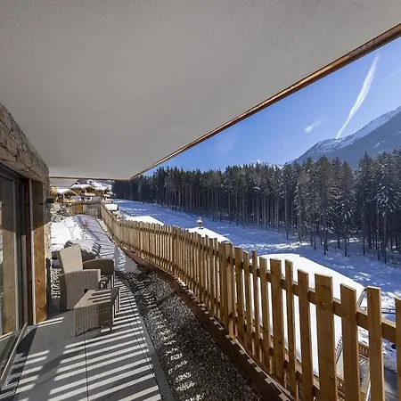 Chalet Chalet In Neukirchen Near Ski Lift Neukirchen am Grossvenediger